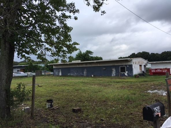 Columbus Broadway Industrial Landing: 6222 East Columbus Drive, Tampa, FL 33619